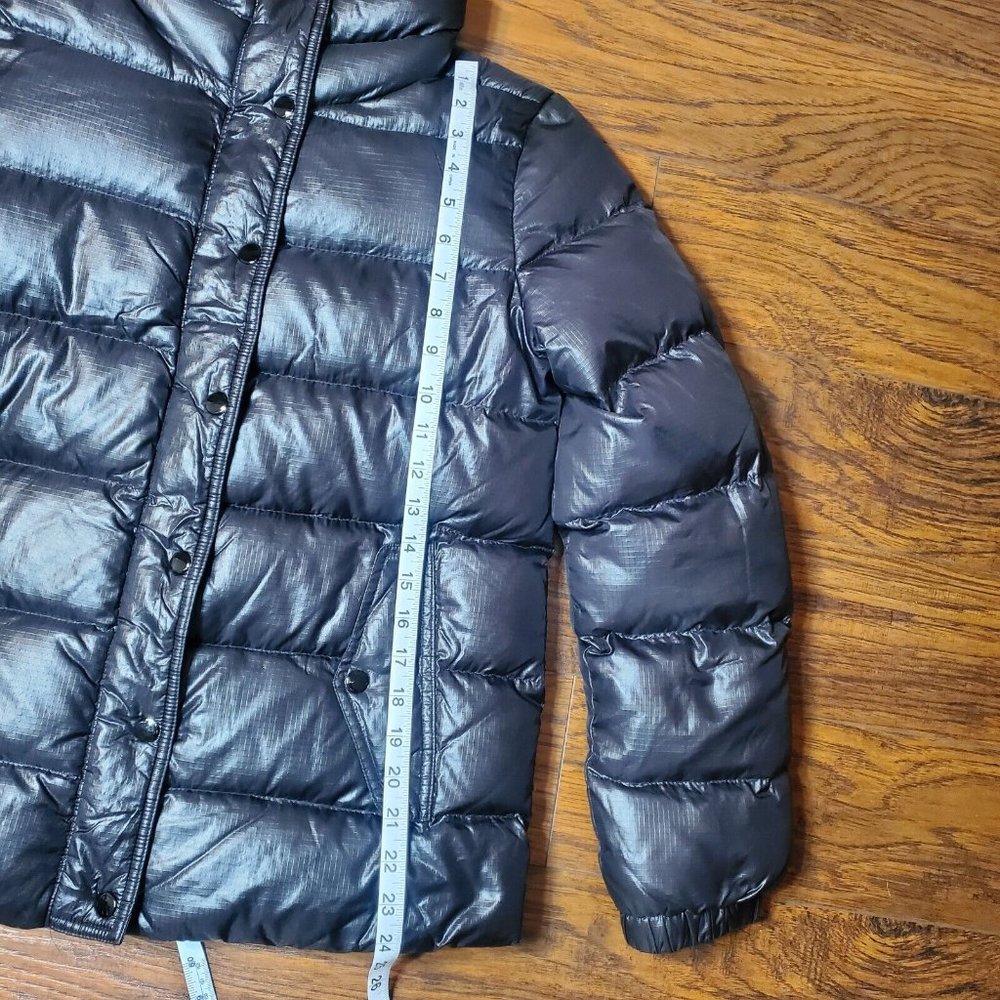 J. CREW Black Shiny Woman's Puffer Jacket -Size Medium - Picture 5 of 6